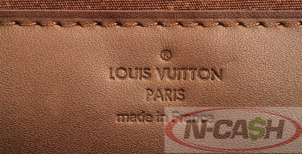 Ana clutch bag Louis Vuitton Brown in Not specified - 25316343