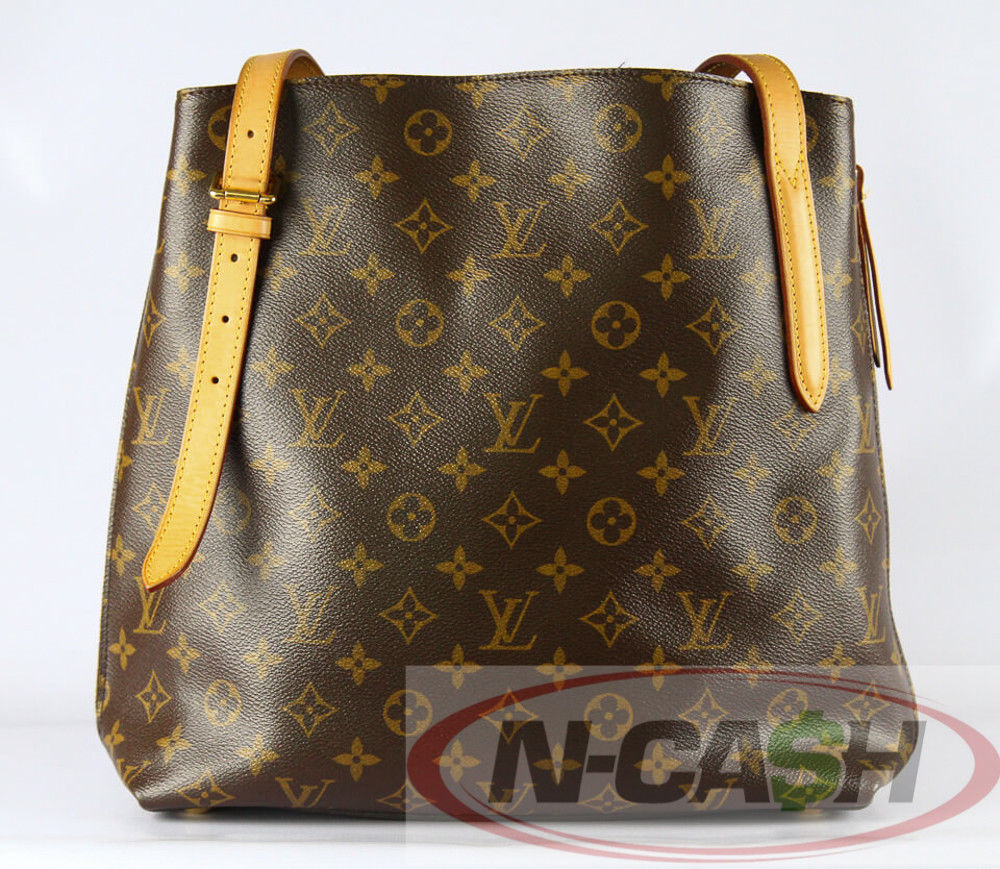 Lv Toiletry Pouch 26 Inserted