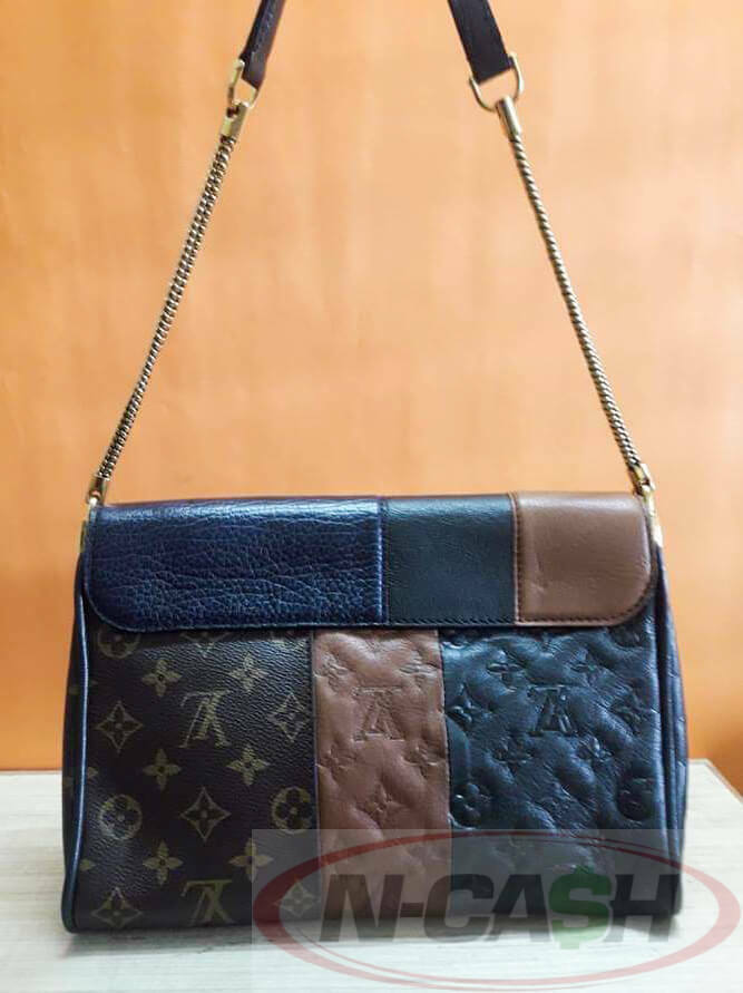 Louis Vuitton Marine Monogram Leather Limited Edition Blocks Plate Bag For  Sale at 1stDibs