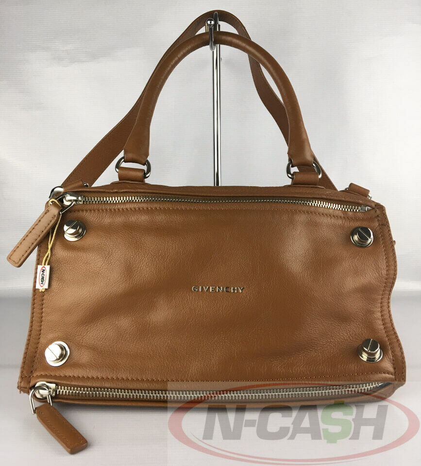 Givenchy Pandora Bolt Stud Calf Leather Medium Bag | N-Cash